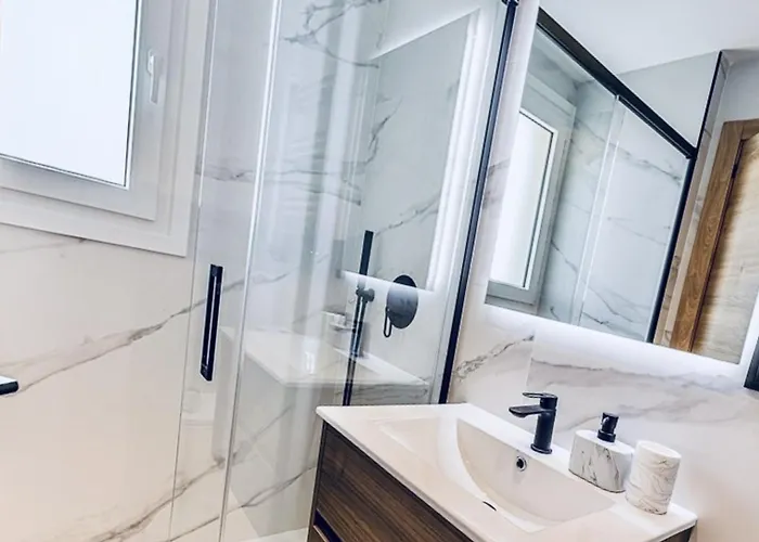 Majestic Navigli Apartment *